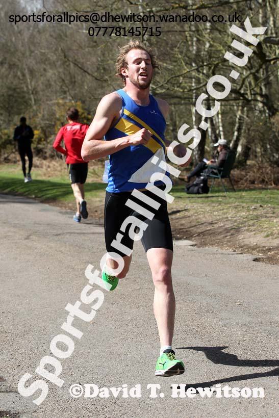 Mens 12 stage relay, Enlgish National 12 and 6 Stage Road Relays. Photo: David T. Hewitson/Sports for All Pics